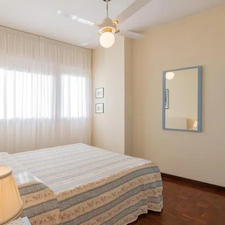 아파트 Casa Tigullio Palace *